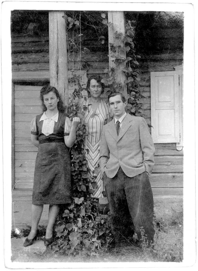 Władysława, Krystyna i Zbigniew Kunigiel, 1940